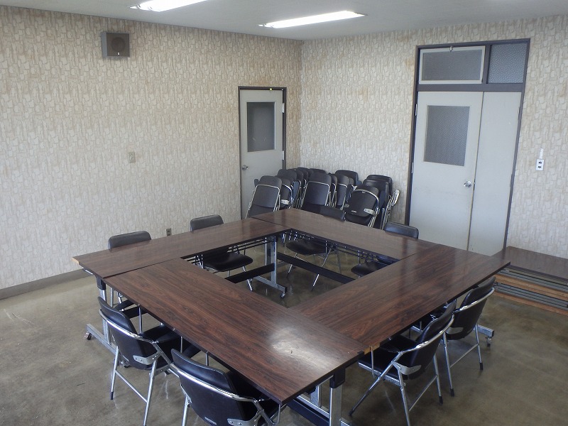 会議室B