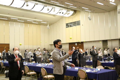 講演