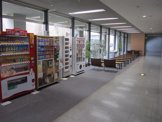 エントランスホール